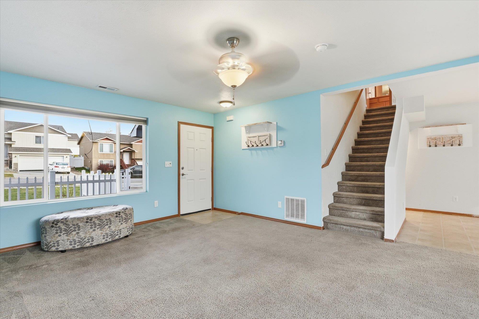 2015 Bell Street Spokane Valley, WA 99016 - Photo 4 of 39