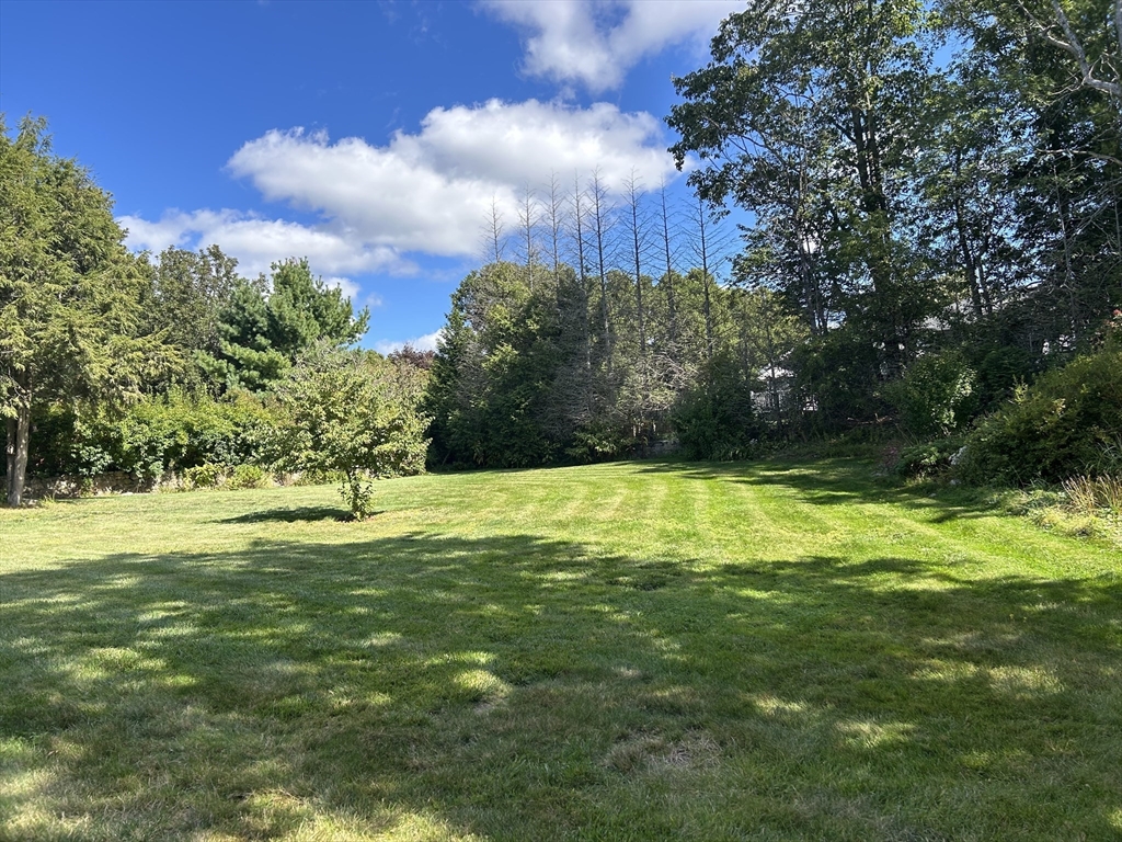 57 Daniel Road Braintree, MA 02184 - Photo 10 of 39 Gallery Image 10