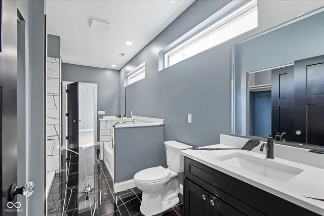 $999,000 | 2101 Wolf Cove, Martinsville, IN 46151