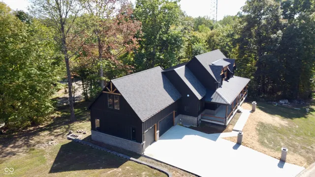 $999,000 | 2101 Wolf Cove, Martinsville, IN 46151