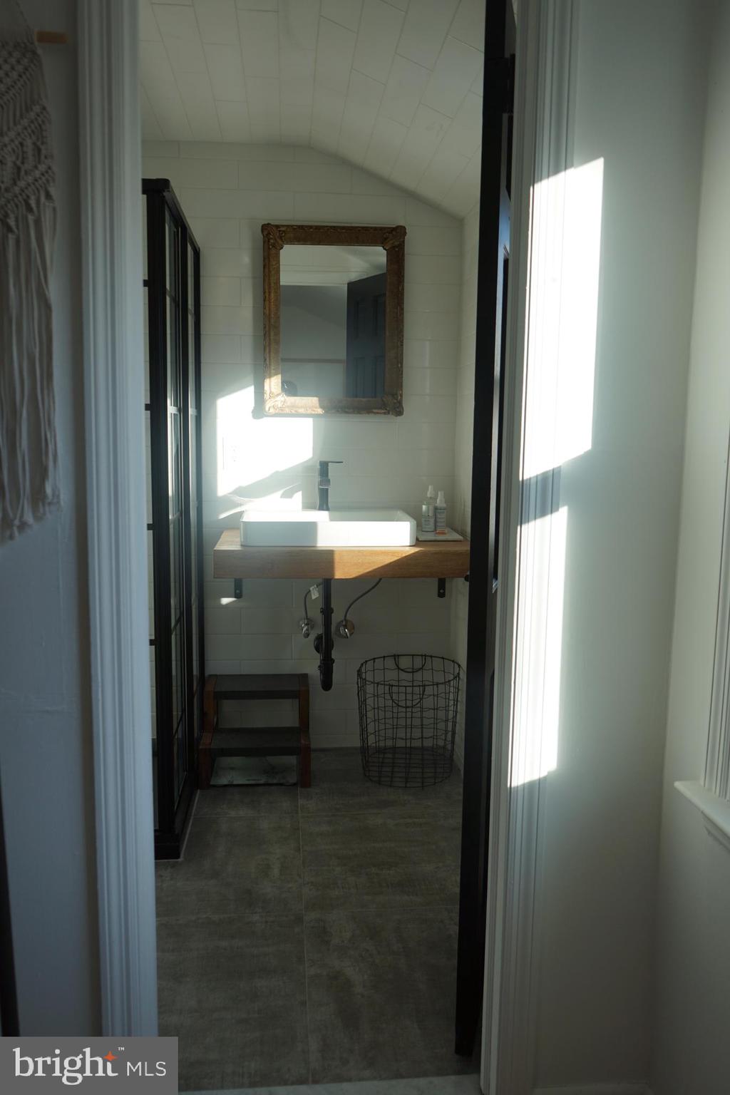 105 West Riding Road Cherry Hill, NJ 08003 - Photo 40 of 44 Gallery Image 40