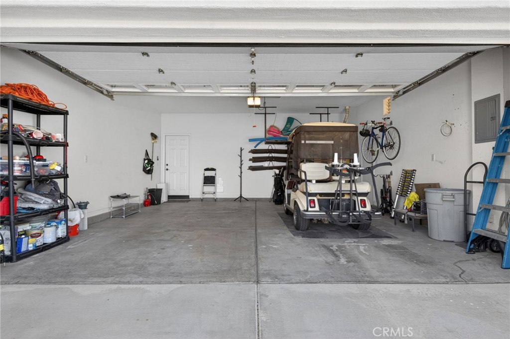 81074 Barrel Cactus Road La Quinta, CA 92253 - Photo 42 of 71 FULL 2 CAR GARAGE