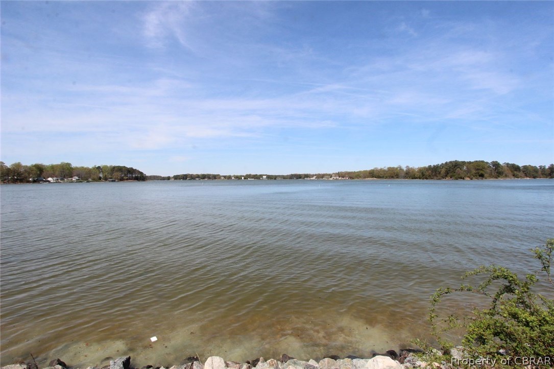136 Waterside Lane Reedville, VA 22539 - Photo 33 of 39 Gallery Image 33