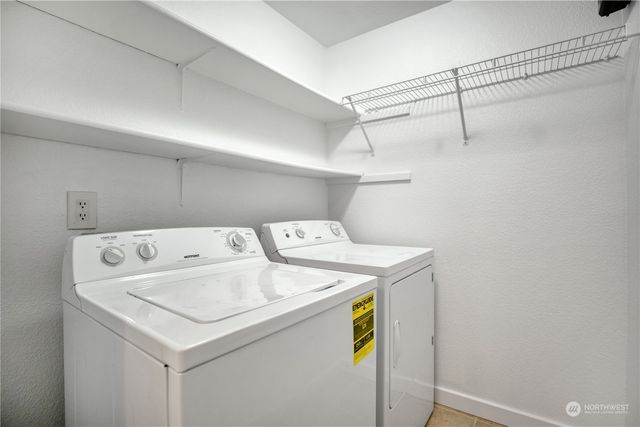 $400,000 | 10012 Northeast 120th Lane, Unit D202, Kirkland, WA 98034