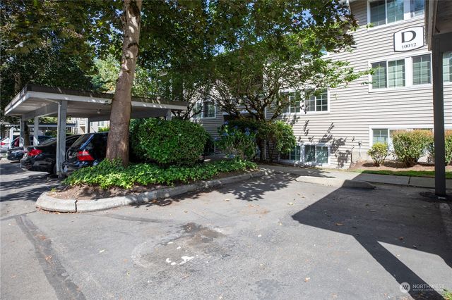 $400,000 | 10012 Northeast 120th Lane, Unit D202, Kirkland, WA 98034