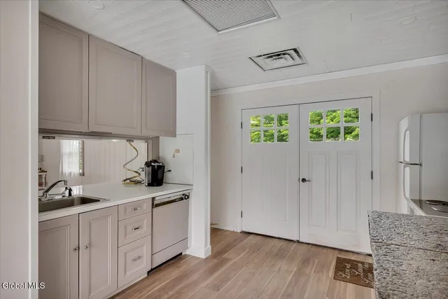 $2,599,000 | 844 Hickory Hill Road, Palatine, NY 13339