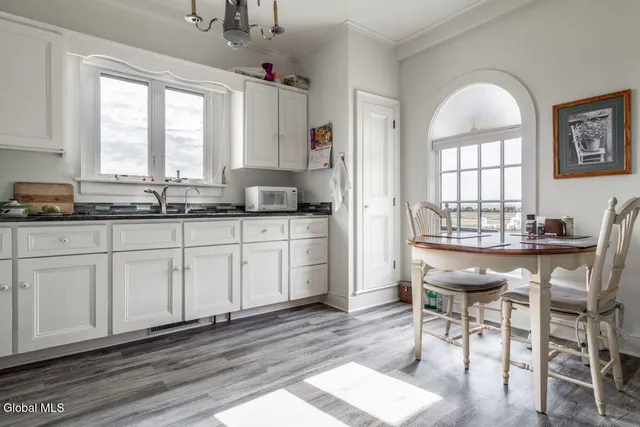 $2,599,000 | 844 Hickory Hill Road, Palatine, NY 13339