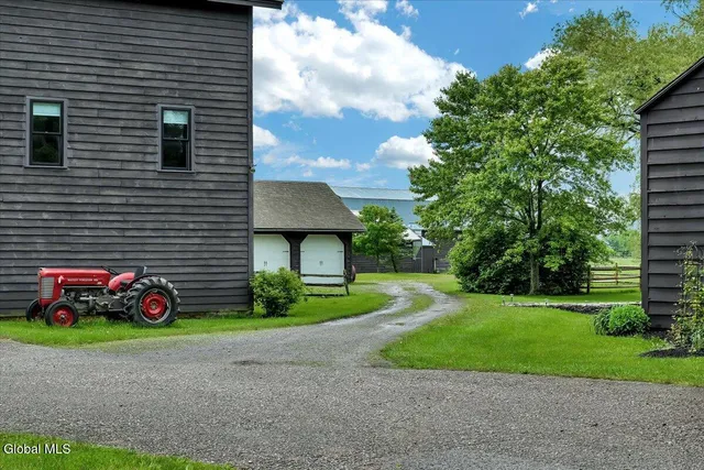 $2,599,000 | 844 Hickory Hill Road, Palatine, NY 13339