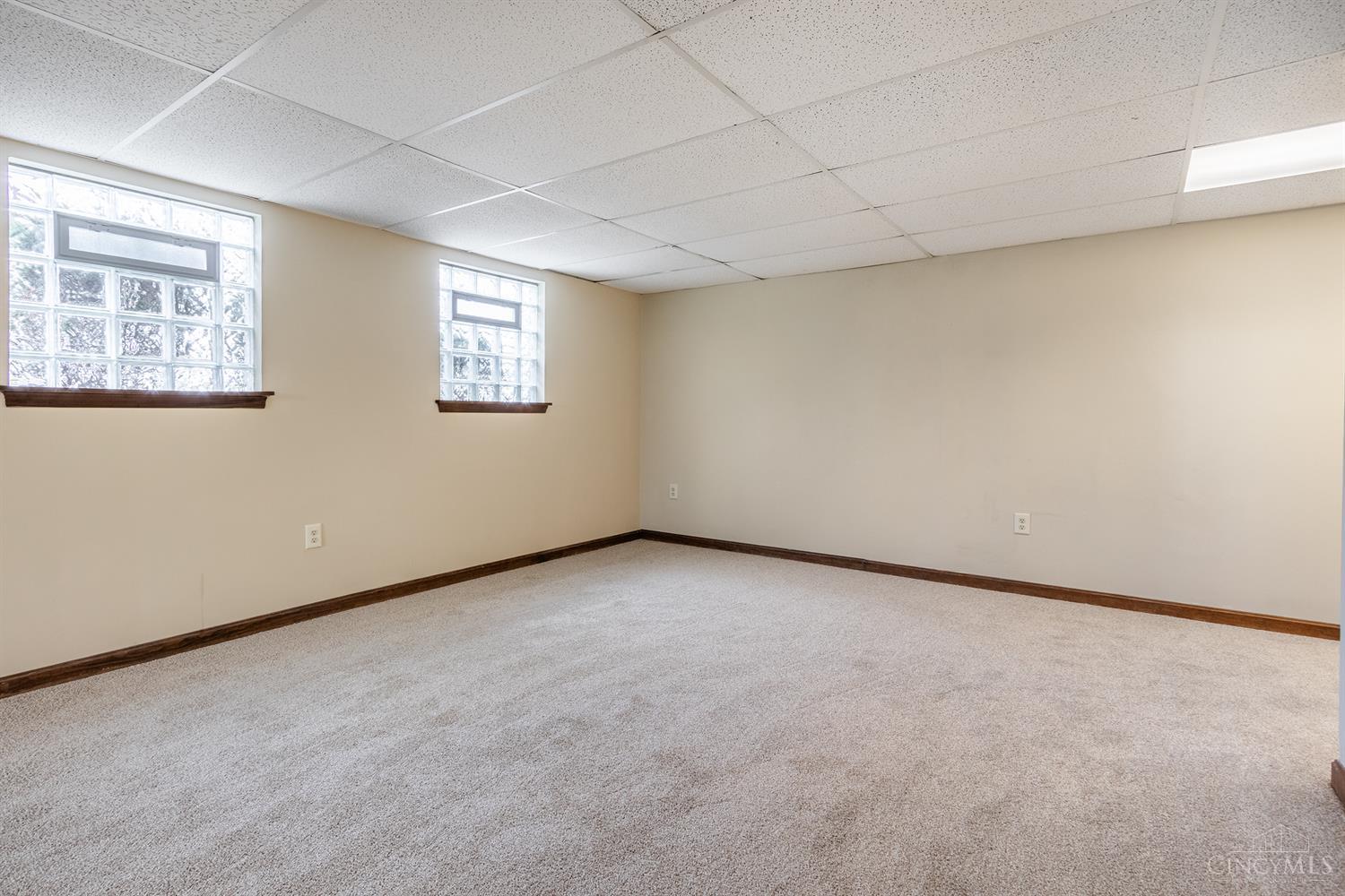 4211 Paul Road Cincinnati, OH 45238 - Photo 32 of 35 Gallery Image 32