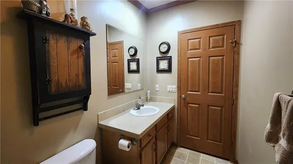 $360,000 | 12936 State Highway, Winston, MO 64689