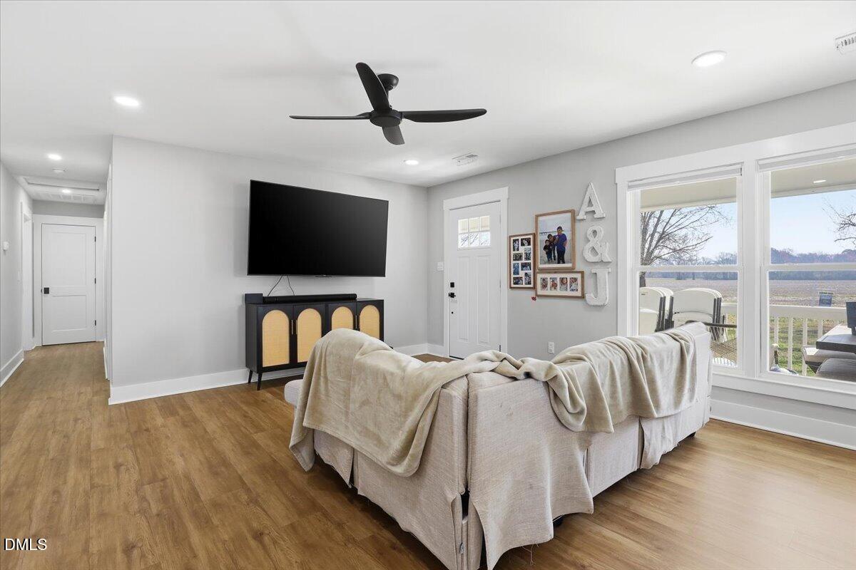 1036 Wells Town Road Teachey, NC 28464 - Photo 11 of 33 17-1036 Wellstown Rd-17