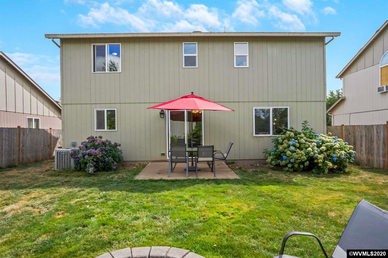 61 Grace Street Lebanon, OR 97355 - Photo 32 of 37 Gallery Image 32