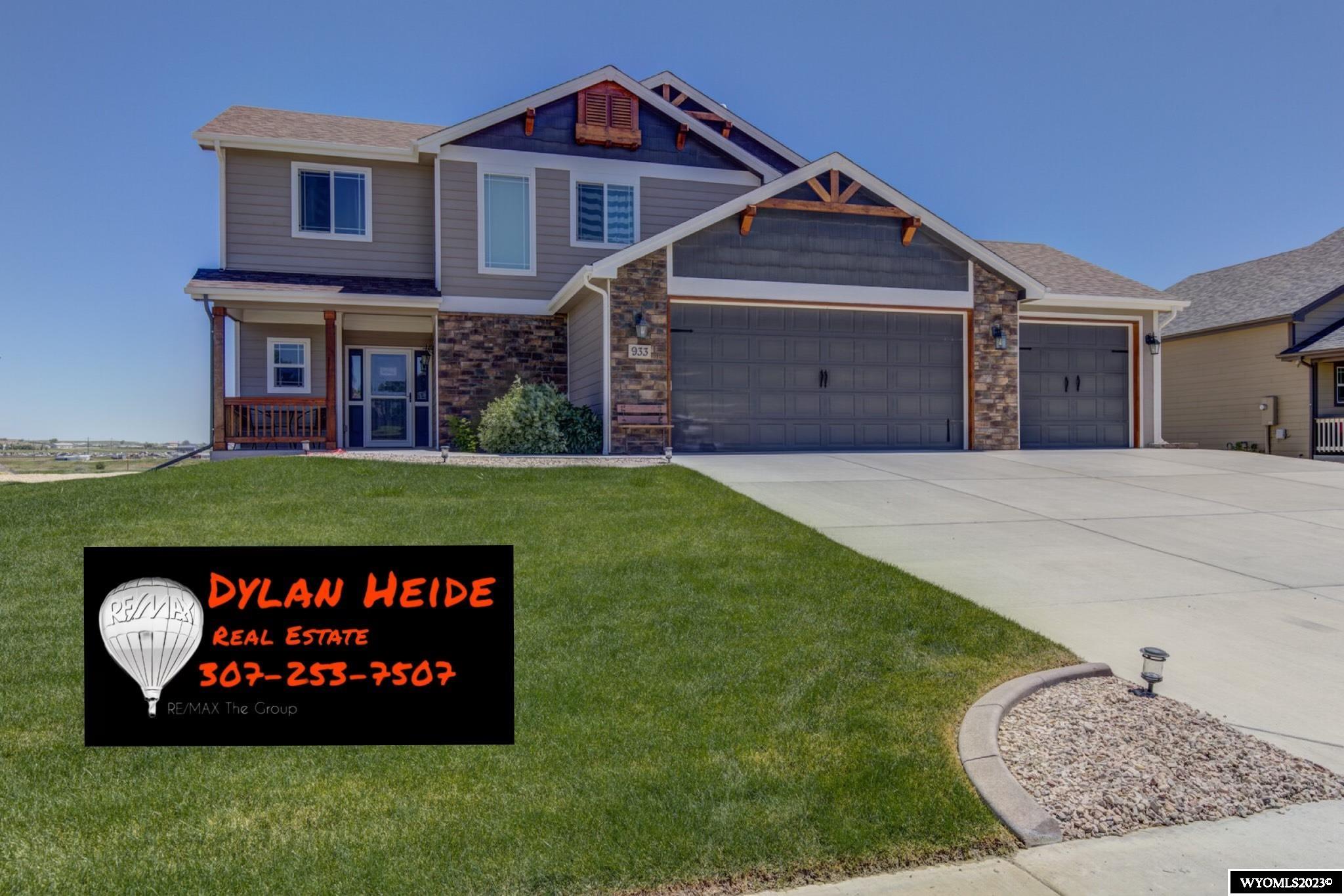 933 Eagle Drive Douglas, WY 82633 - Photo 1 of 1