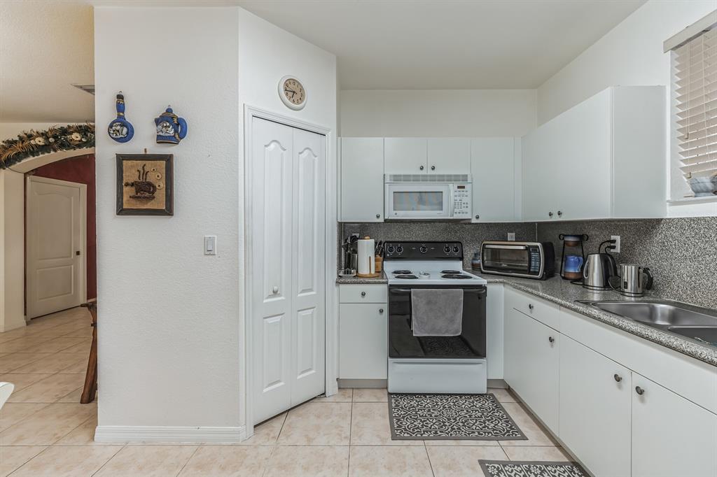 2444 Southwest 152nd Path, Unit 2444 Miami, FL 33185 - Photo 16 of 30