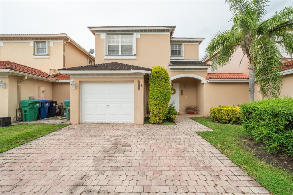 2444 Southwest 152nd Path, Unit 2444 Miami, FL 33185 - Photo 4 of 30