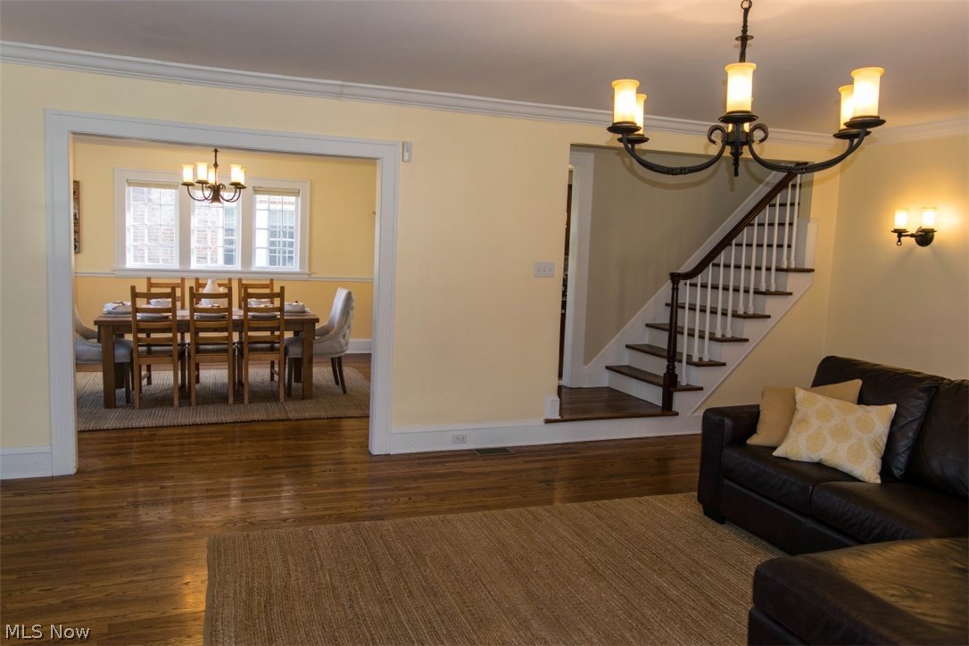 3376 Avalon Road Cleveland, OH 44120 - Photo 4 of 21 Gallery Image 4