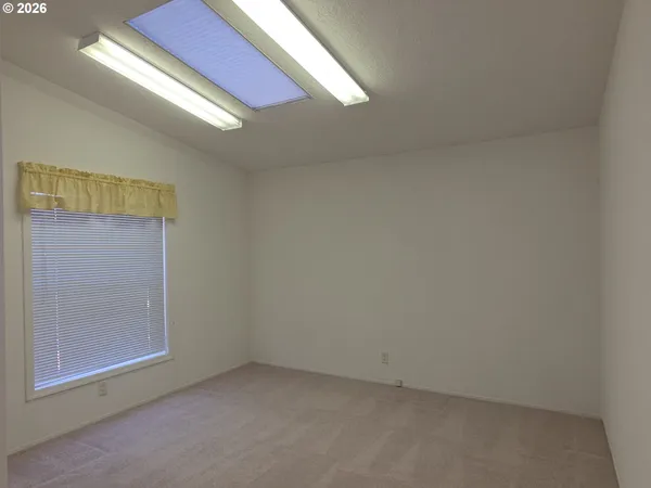 $129,000 | 15768 Southeast Powell Boulevard, Unit 28, Portland, OR 97236