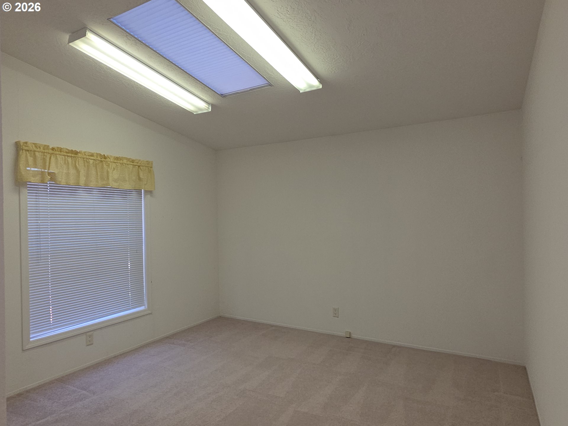 15768 Southeast Powell Boulevard, Unit 28 Portland, OR 97236 - Photo 36 of 42 a view of room