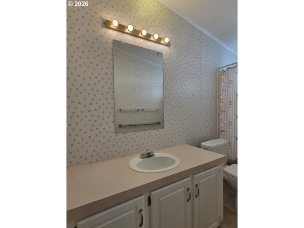 $129,000 | 15768 Southeast Powell Boulevard, Unit 28, Portland, OR 97236