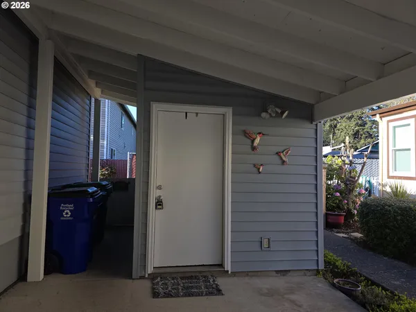 $129,000 | 15768 Southeast Powell Boulevard, Unit 28, Portland, OR 97236