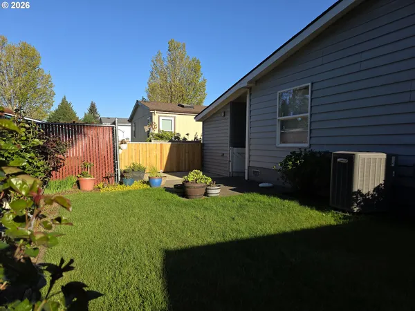 $129,000 | 15768 Southeast Powell Boulevard, Unit 28, Portland, OR 97236