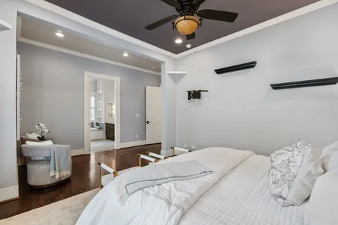 $995,000 | 1421 Columbia Street, Houston, TX 77008
