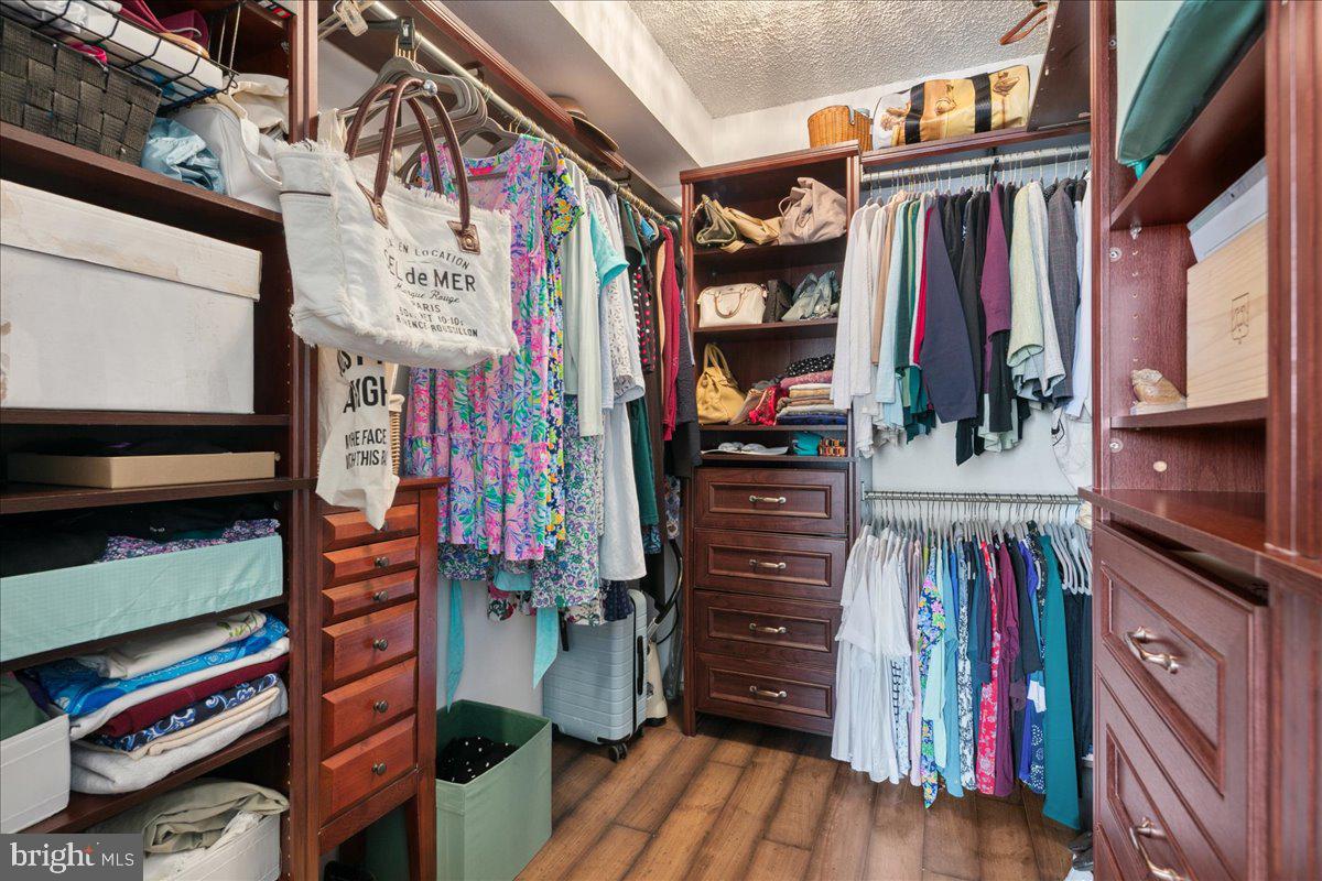 6101 Edsall Road, Unit 911 Alexandria, VA 22304 - Photo 27 of 62 Gallery Image 27