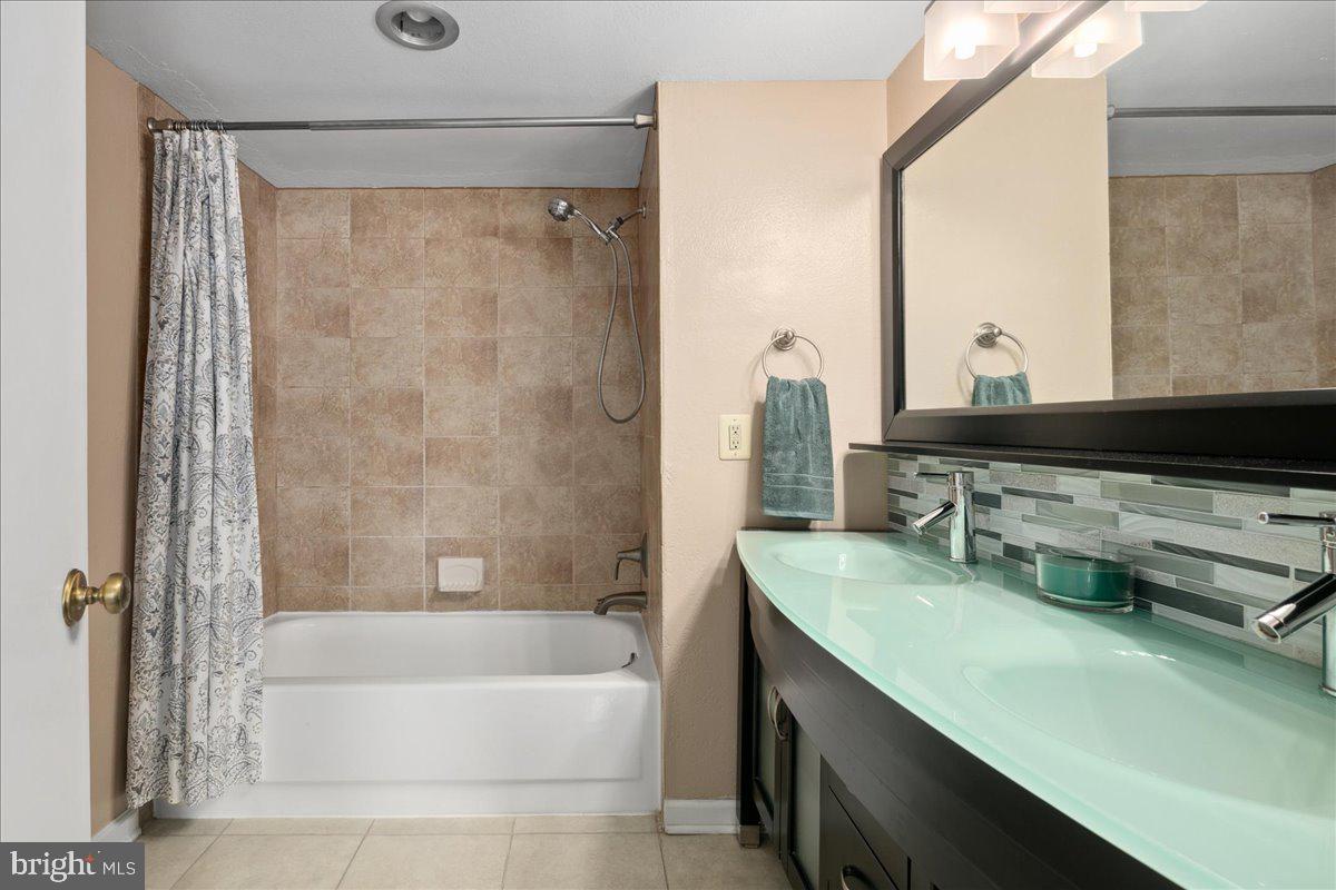 6101 Edsall Road, Unit 911 Alexandria, VA 22304 - Photo 29 of 62 Gallery Image 29