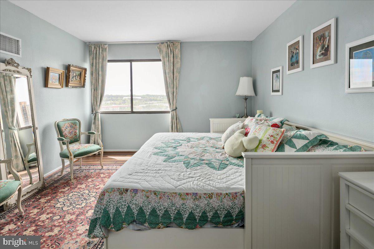 6101 Edsall Road, Unit 911 Alexandria, VA 22304 - Photo 32 of 62 Gallery Image 32