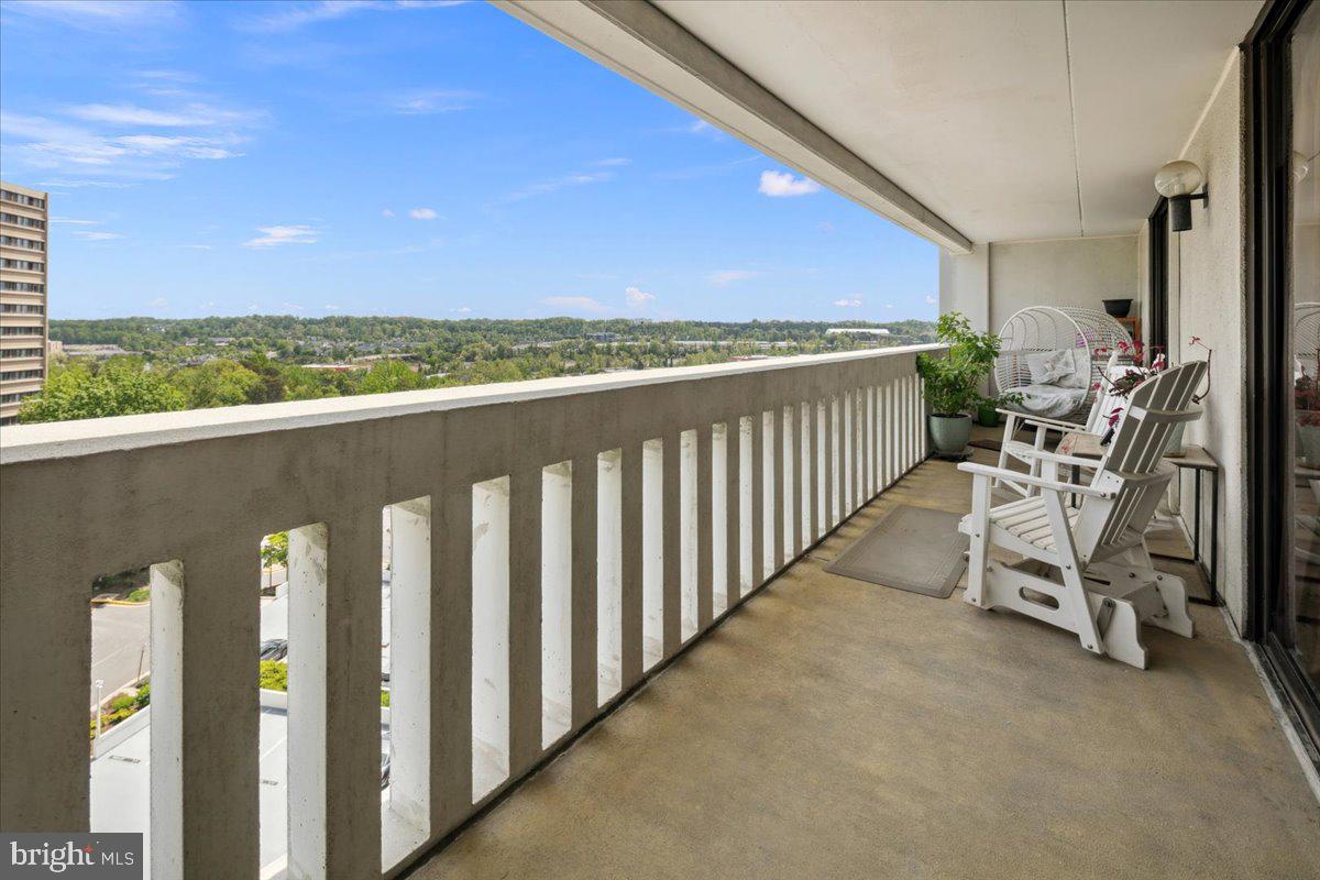 6101 Edsall Road, Unit 911 Alexandria, VA 22304 - Photo 40 of 62 Gallery Image 40