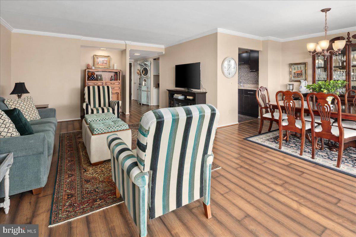 6101 Edsall Road, Unit 911 Alexandria, VA 22304 - Photo 10 of 62 Gallery Image 10