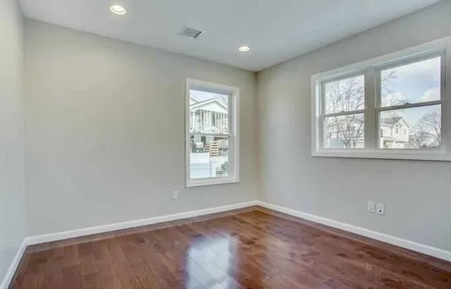 $1,200,000 | 3 Neptune Place, Massapequa, NY 11758