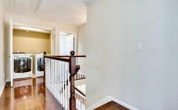 $1,200,000 | 3 Neptune Place, Massapequa, NY 11758