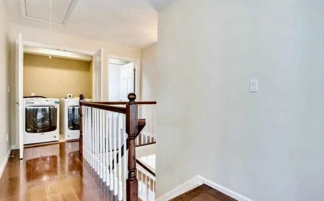 $1,200,000 | 3 Neptune Place, Massapequa, NY 11758