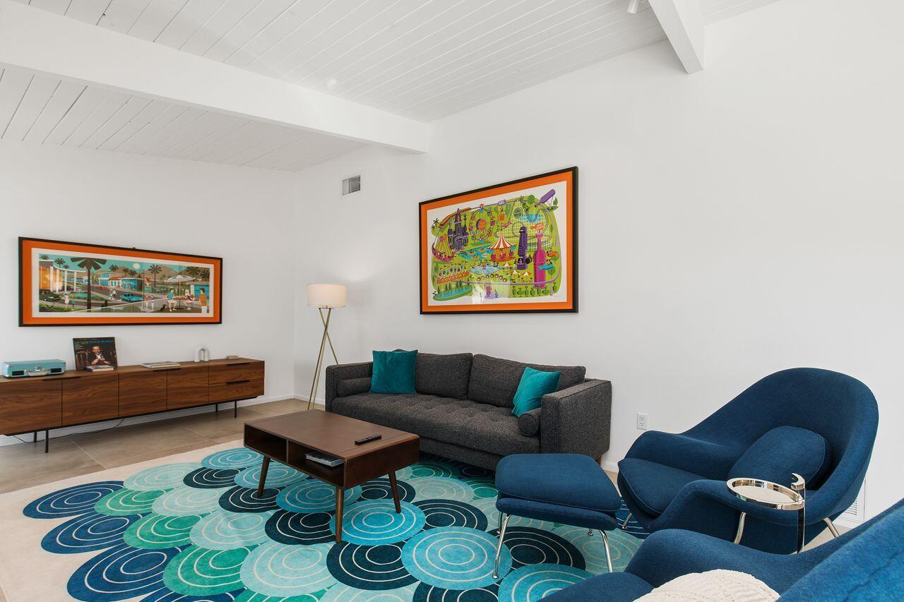 411 East Racquet Club Road Palm Springs, CA 92262 - Photo 8 of 35 Living Room