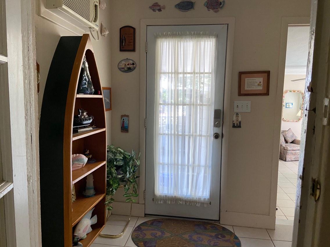 1099 Southeast 7th Street Okeechobee, FL 34974 - Photo 5 of 51 2020-10-16 11.8.53.631
