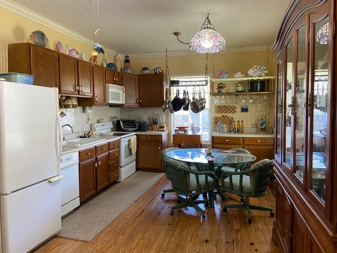 1099 Southeast 7th Street Okeechobee, FL 34974 - Photo 7 of 51 2020-10-16 11.7.25.877