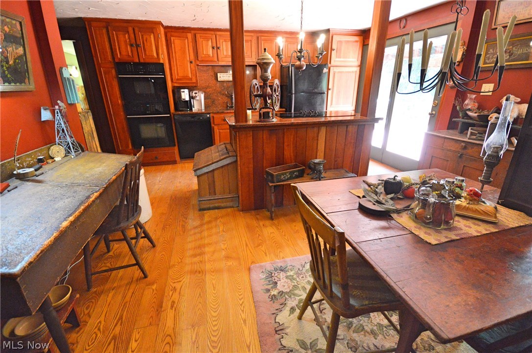 14132 Claridon Troy Road Burton, OH 44021 - Photo 9 of 35 Gallery Image 9
