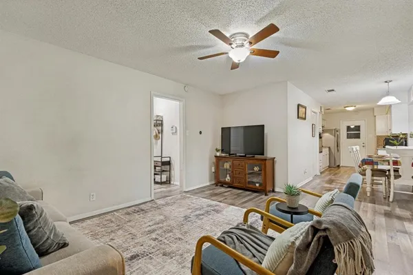 $305,000 | 1008 Sherwood Drive, Bedford, TX 76022