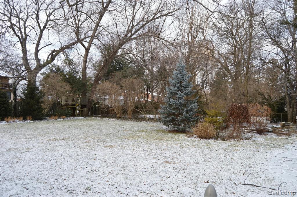637 Middlesex Road Grosse Pointe Park, MI 48230 - Photo 39 of 44