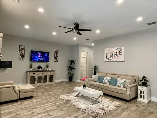 $3,200 | 20005 Lincoln Cove, Lago Vista, TX 78645