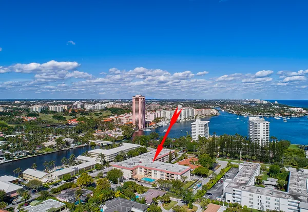 $2,500 | 1000 Spanish River Road, Unit 3K, Boca Raton, FL 33432