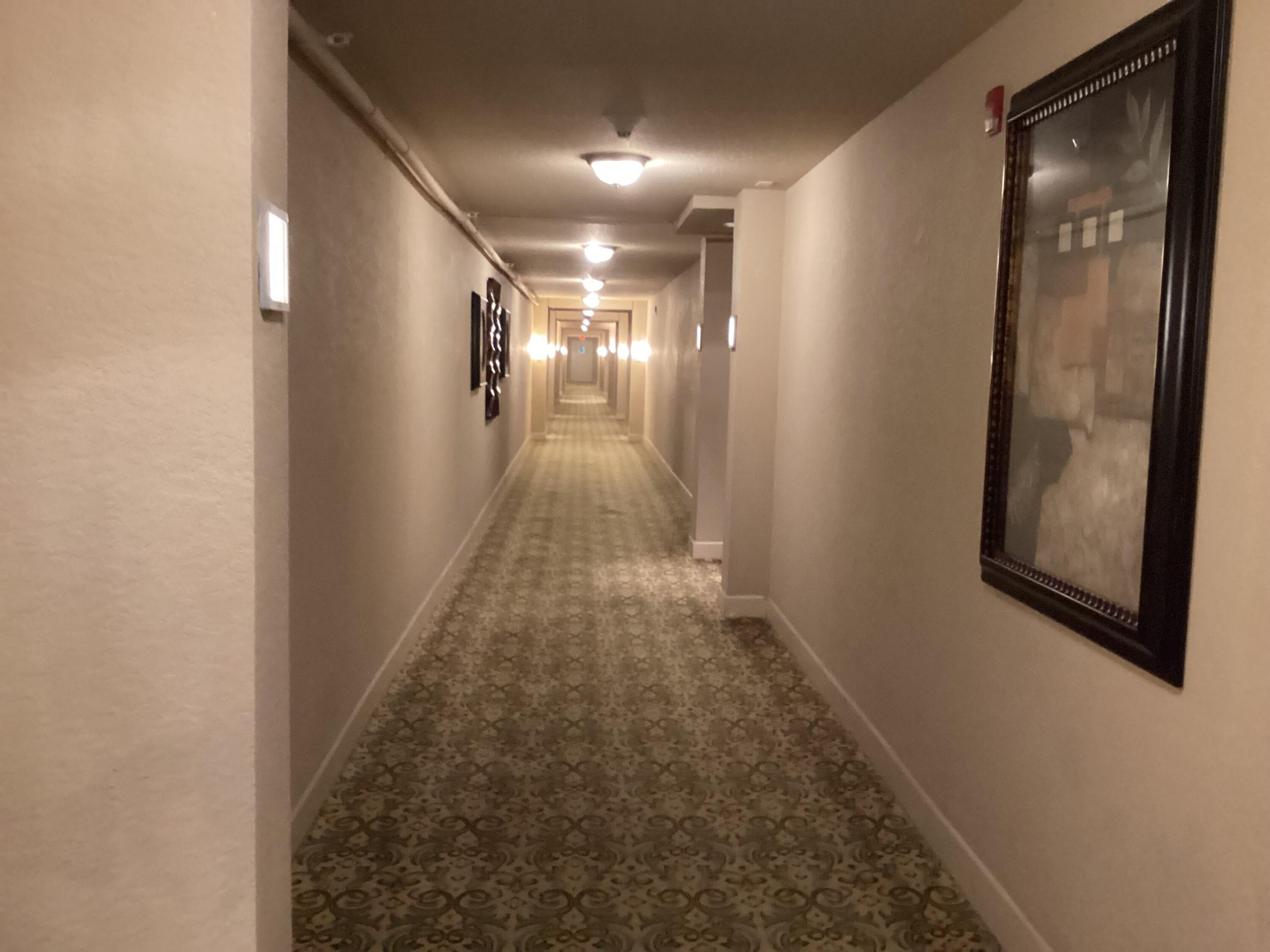 1000 Spanish River Road, Unit 3K Boca Raton, FL 33432 - Photo 3 of 32 IMG_3041