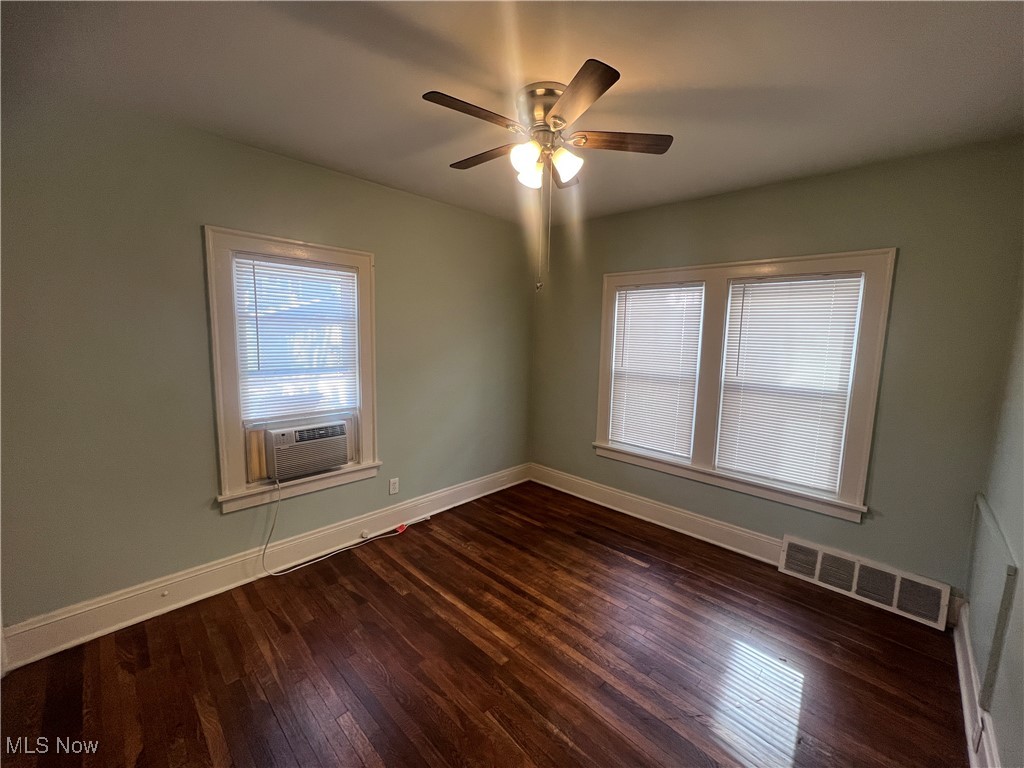 2244 Rexwood Road Cleveland, OH 44118 - Photo 23 of 33