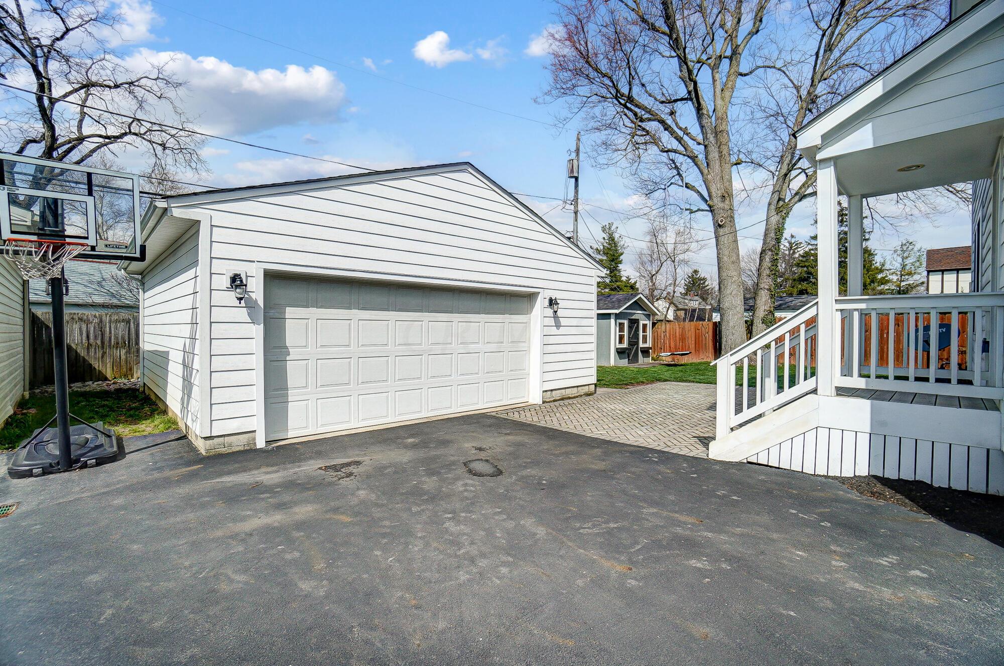 1665 Andover Road Columbus, OH 43212 - Photo 80 of 80 087