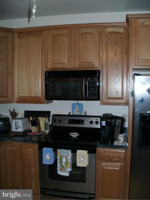 15063 Millbank Road King George, VA 22485 - Photo 16 of 29 Electric Stove with Microwave/Stainless steal