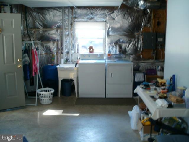 15063 Millbank Road King George, VA 22485 - Photo 27 of 29 Washer and Dryer