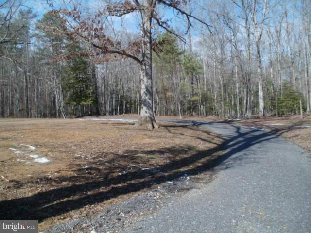 15063 Millbank Road King George, VA 22485 - Photo 6 of 29 Exterior (General)