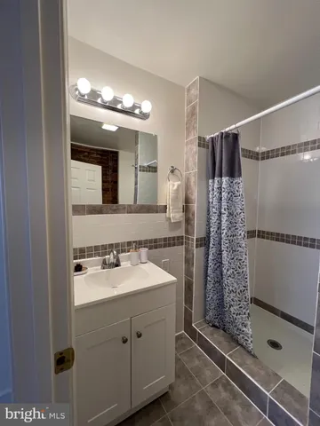 $900 | 623 Columbia Avenue, Unit B, Cumberland, MD 21502