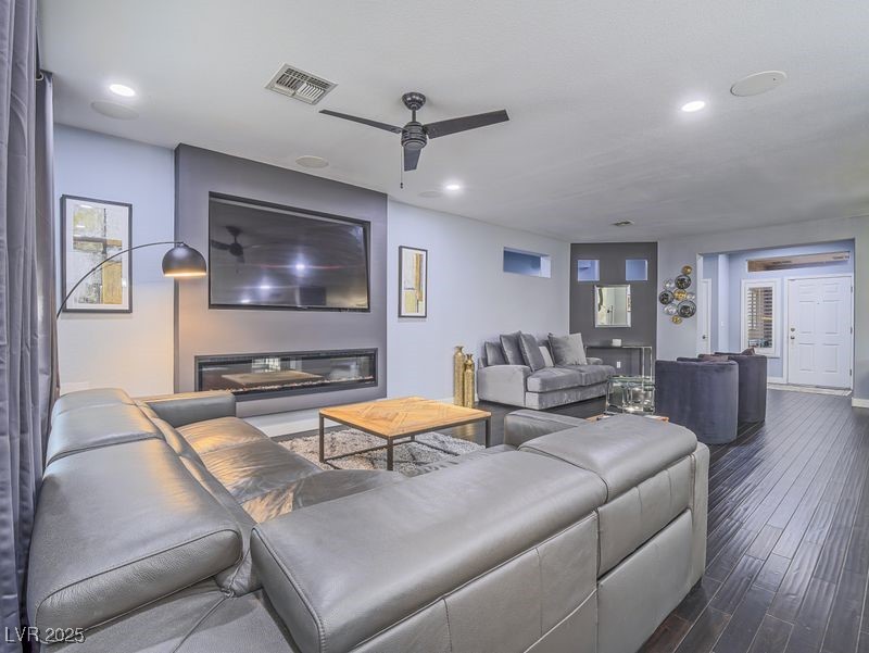 493 Pine Trace Court Henderson, NV 89012 - Photo 4 of 29